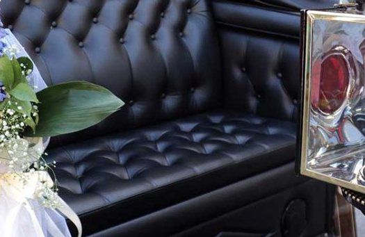 Decoration and carriage close up